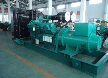 曾都800kw康明斯柴油发电机组